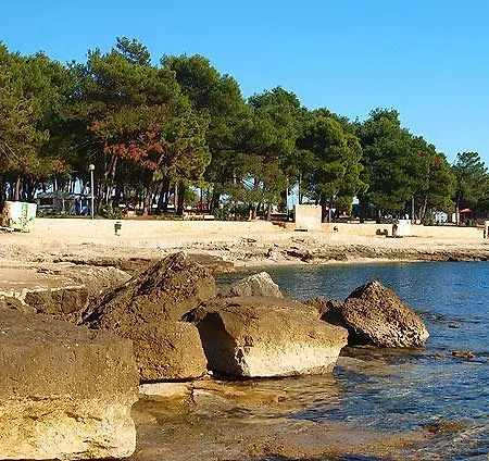 Fabris With Pool And Location Near Sea