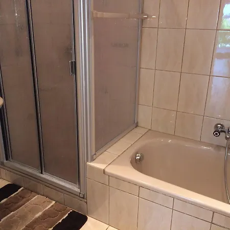 Fabris With Pool And Location Near Sea Apartment Novigrad (Istria)