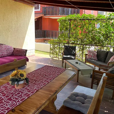Διαμέρισμα Fabris With Pool And Location Near Sea *