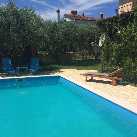 Fabris With Pool And Location Near Sea * Novigrad Istria